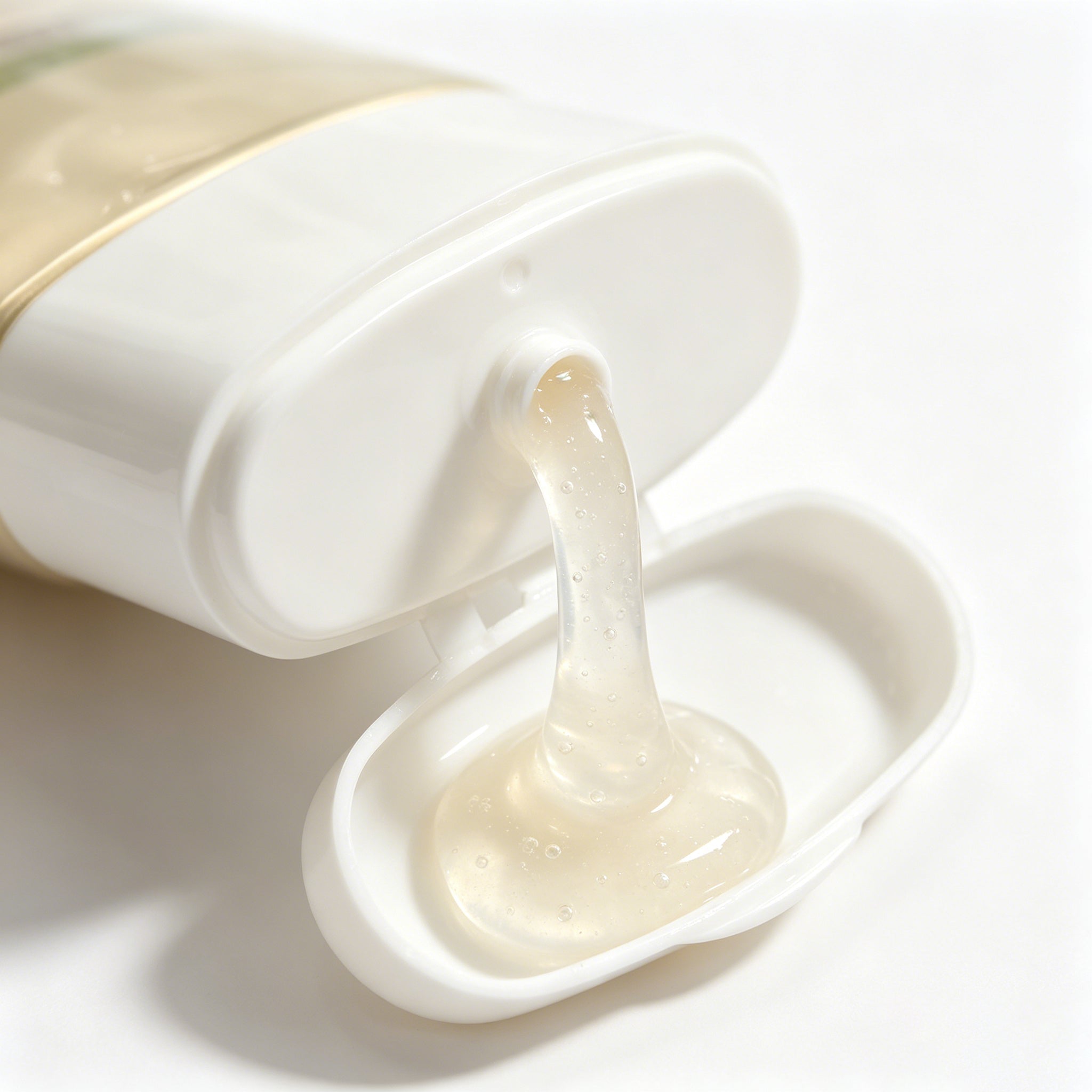 Snail Nourishing Facial Cleansing Gel