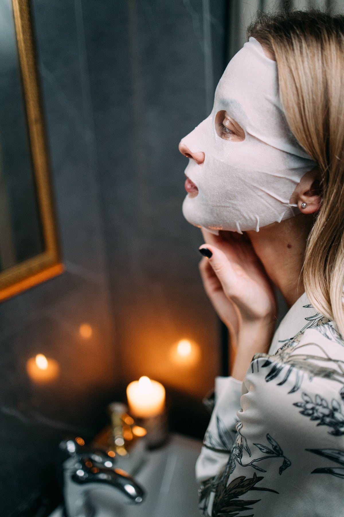 A relaxing sheet mask routine at home